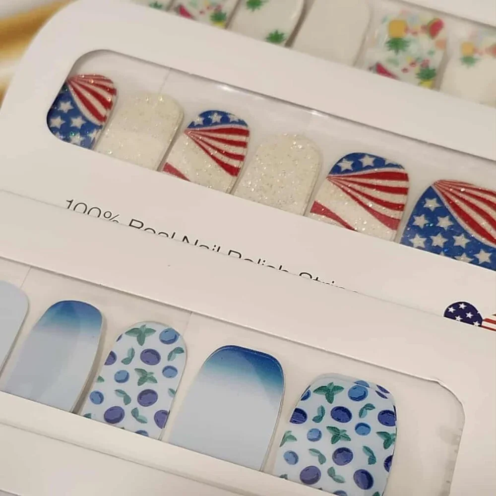 Color Street Press On Nail Designs -  Mystery Grab Bag #18 - Picture 4 of 10